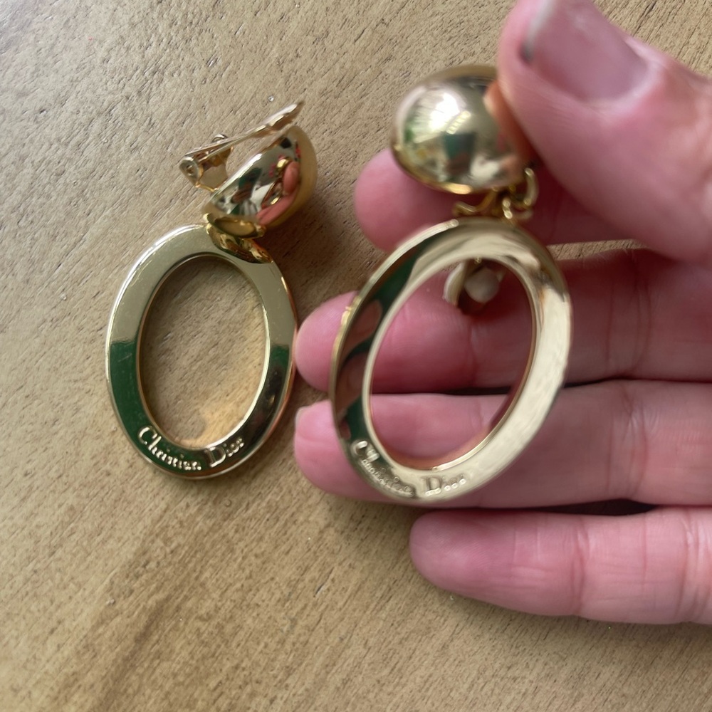 Dior earrings-like new